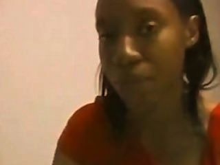 Ebony Amateur Loves To Suck